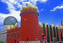 Dalí Theatre-Museum